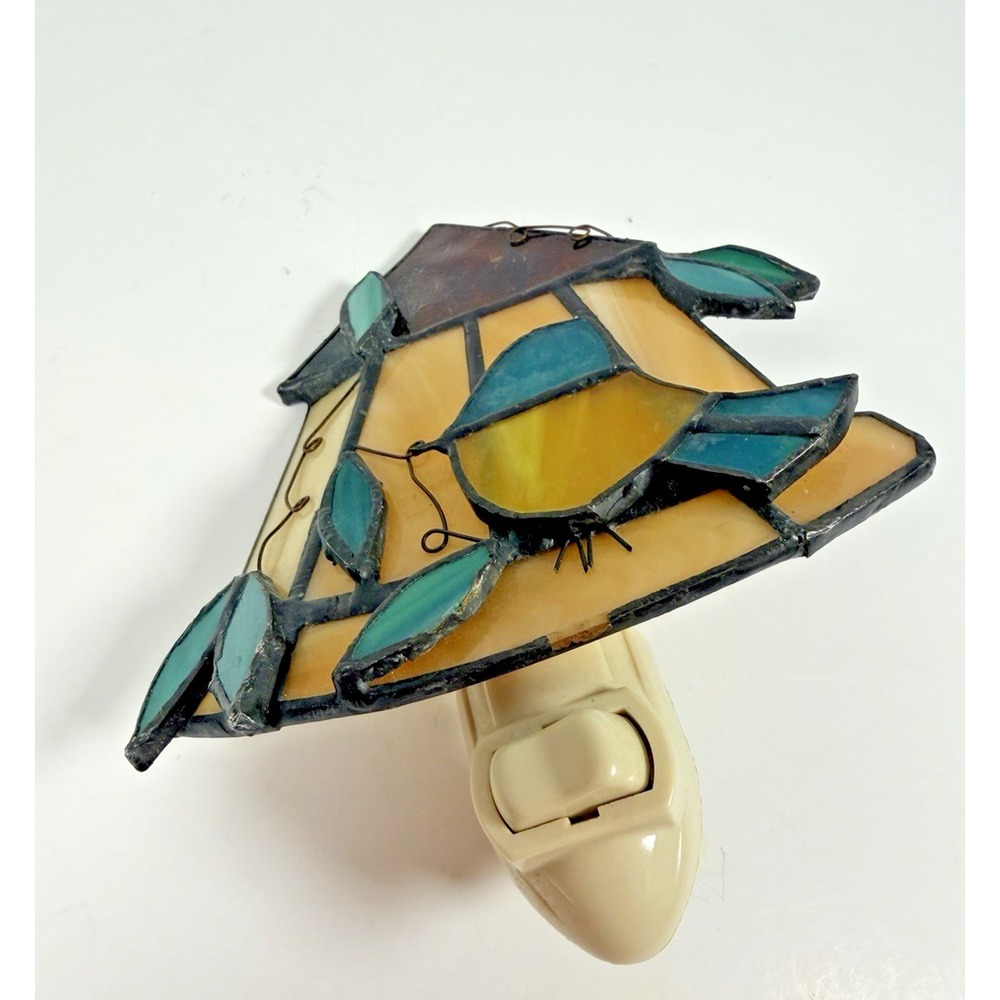 Stained Glass Night Light Bird Birdhouse 5" Tall Leaves Vines Nightlight - Picture 2 of 5